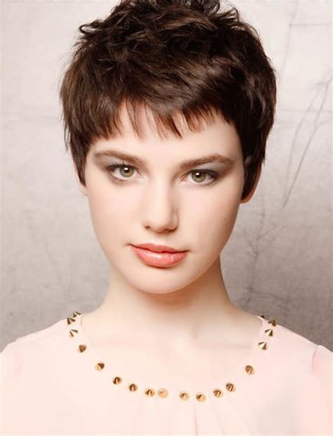 show me pixie haircuts.
